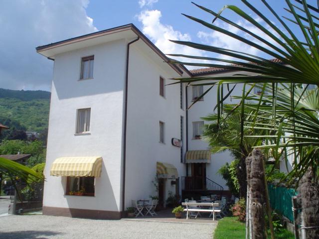 Hotel Elvezia Lake Maggiore Exterior foto